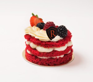 romana-red-cake